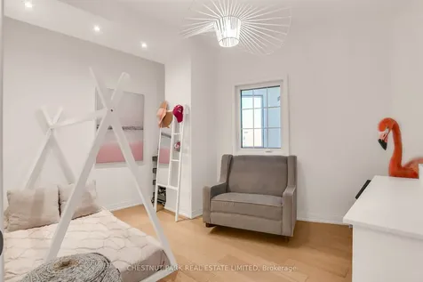 3 Mcalpine Street Toronto ON M5R 3T5