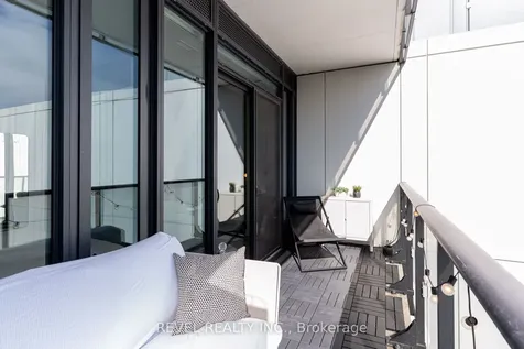 185 Roehampton Avenue Toronto ON M4P 0C6