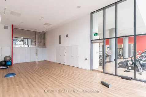 185 Roehampton Avenue Toronto ON M4P 0C6
