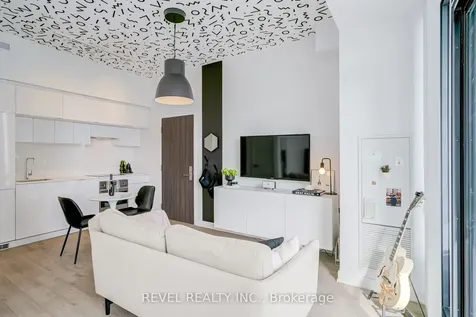 185 Roehampton Avenue Toronto ON M4P 0C6