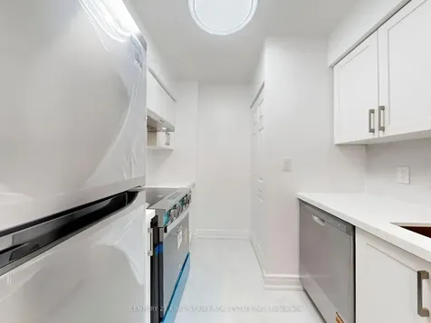 1 Pemberton Avenue Toronto ON M2M 4L9