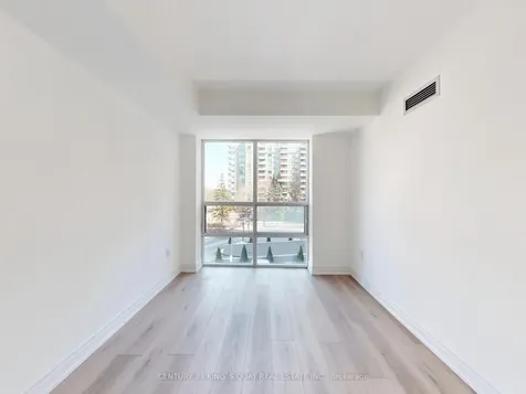 1 Pemberton Avenue Toronto ON M2M 4L9
