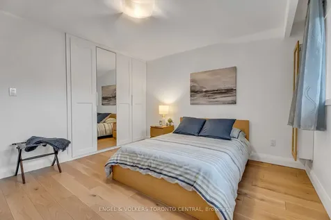 170 Fenn Avenue Toronto ON M2P 1X9