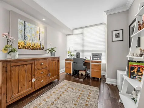 268 Ridley Boulevard Toronto ON M5M 4N3