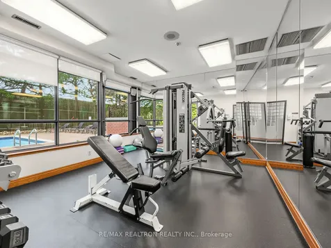 268 Ridley Boulevard Toronto ON M5M 4N3