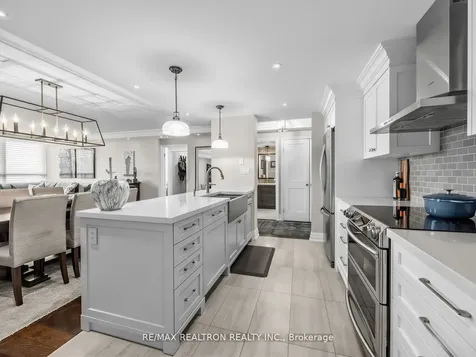 268 Ridley Boulevard Toronto ON M5M 4N3
