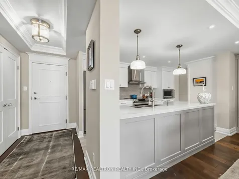 268 Ridley Boulevard Toronto ON M5M 4N3
