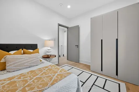 249 Lauder Avenue Toronto ON M6E 3H5