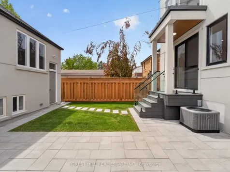 249 Lauder Avenue Toronto ON M6E 3H5