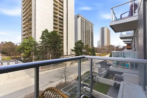 101 Erskine Avenue Toronto ON M4P 1Y5