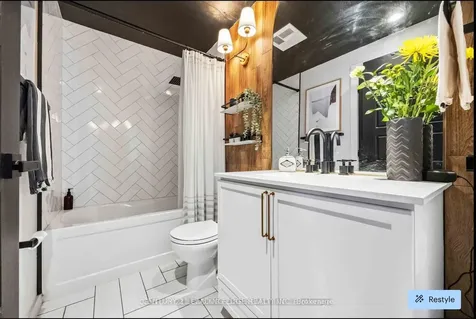 28 Linden Street Toronto ON M4Y 0A4