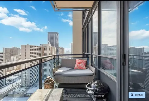 28 Linden Street Toronto ON M4Y 0A4