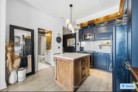 28 Linden Street Toronto ON M4Y 0A4