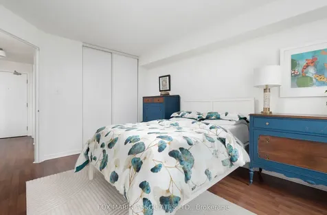 801 King Street W Toronto ON M5V 3C9