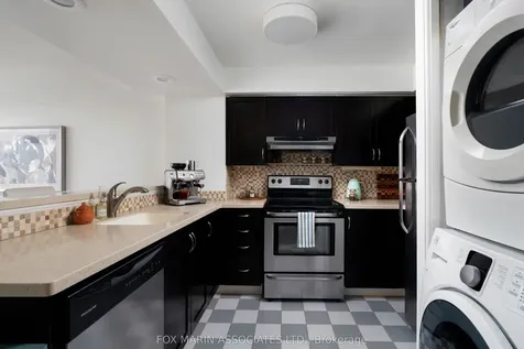 801 King Street W Toronto ON M5V 3C9