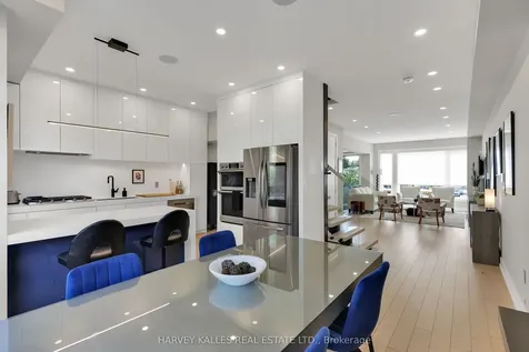 35 Wilmington Avenue Toronto ON M3H 5J1