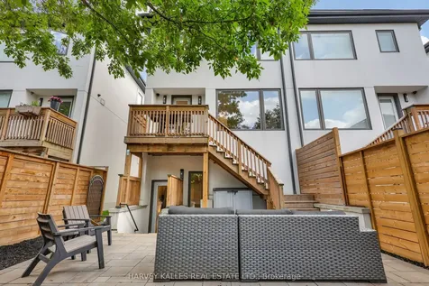 35 Wilmington Avenue Toronto ON M3H 5J1