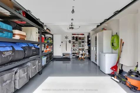 35 Wilmington Avenue Toronto ON M3H 5J1
