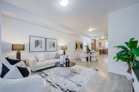 46 Hooyo Terrace Toronto ON M6A 0E2