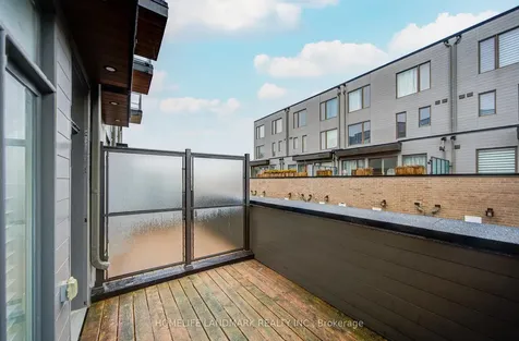 46 Hooyo Terrace Toronto ON M6A 0E2