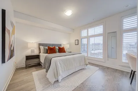 46 Hooyo Terrace Toronto ON M6A 0E2