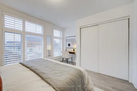 46 Hooyo Terrace Toronto ON M6A 0E2