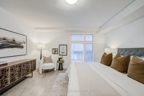46 Hooyo Terrace Toronto ON M6A 0E2
