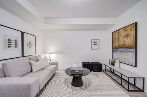 46 Hooyo Terrace Toronto ON M6A 0E2