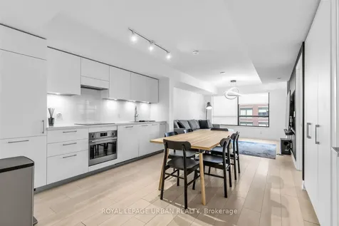 33 Frederick Todd Way Toronto ON M1S 2K2
