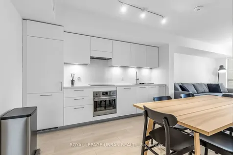33 Frederick Todd Way Toronto ON M1S 2K2