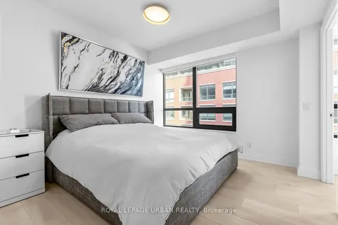 33 Frederick Todd Way Toronto ON M1S 2K2