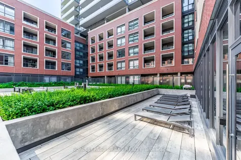 33 Frederick Todd Way Toronto ON M1S 2K2