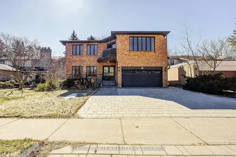 27 Denlow Boulevard Toronto ON M3B 1P5