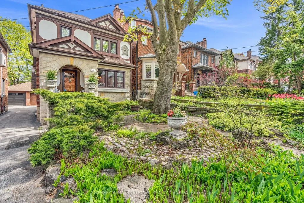 127 Heddington Avenue Toronto ON M5N 2K9