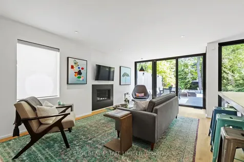 121 Sherwood Avenue Toronto ON M4P 2A6