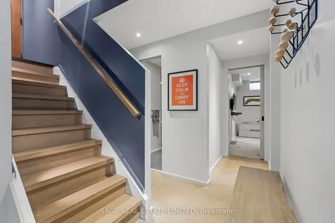 121 Sherwood Avenue Toronto ON M4P 2A6