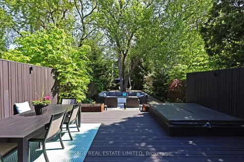 121 Sherwood Avenue Toronto ON M4P 2A6