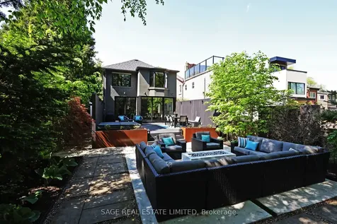 121 Sherwood Avenue Toronto ON M4P 2A6