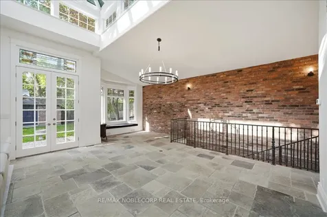 38 Glenrose Avenue Toronto ON M4T 1K4
