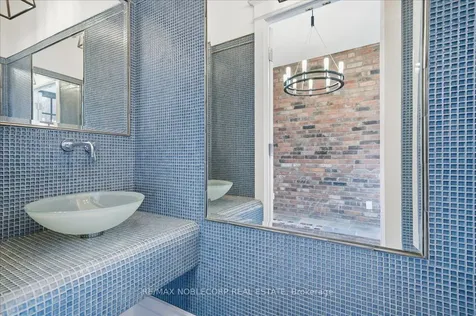 38 Glenrose Avenue Toronto ON M4T 1K4