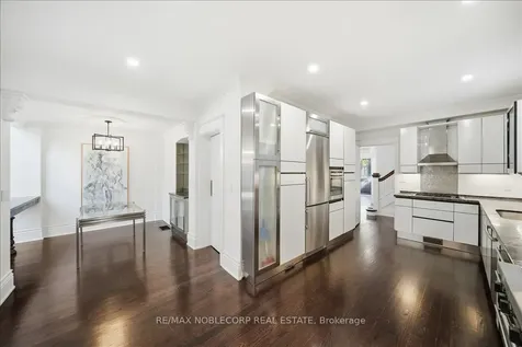 38 Glenrose Avenue Toronto ON M4T 1K4