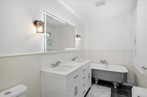 38 Glenrose Avenue Toronto ON M4T 1K4