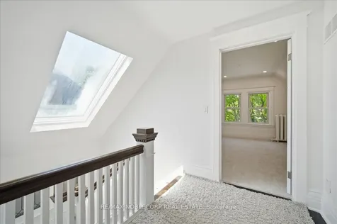 38 Glenrose Avenue Toronto ON M4T 1K4