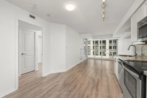 400 Adelaide Street E Toronto ON M5A 4S3