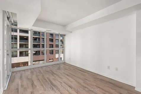 400 Adelaide Street E Toronto ON M5A 4S3