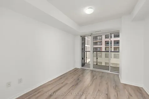 400 Adelaide Street E Toronto ON M5A 4S3