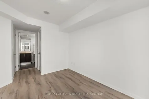 400 Adelaide Street E Toronto ON M5A 4S3