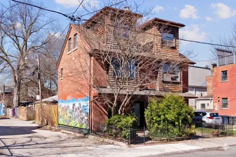 100 Sussex Avenue Toronto ON M5S 1K3