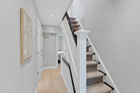 100 Sussex Avenue Toronto ON M5S 1K3