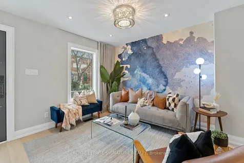 100 Sussex Avenue Toronto ON M5S 1K3
